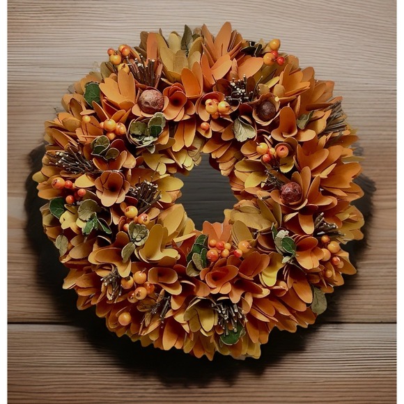 Dried Fall Wreath Autumn Berries Leaves Twigs  Beautiful Colors 14" - Picture 1 of 4